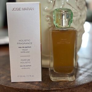 Josie Maran Trust Vanilla Pear Eau de Parfum NIB NWT